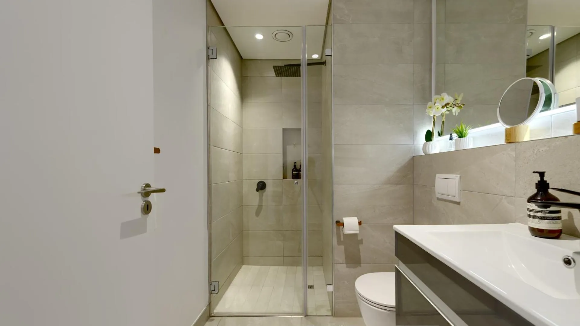 Lily Pod Apartment Cape Town